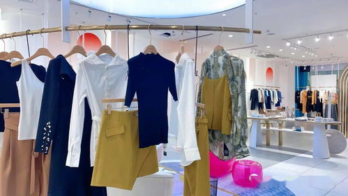 奢么女装新店开业 你的衣柜，肯定缺这样一件衣服